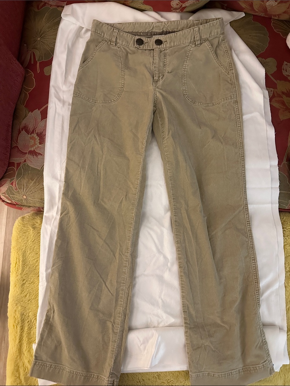 Columbia Women's Khaki/Tan Chino Pants